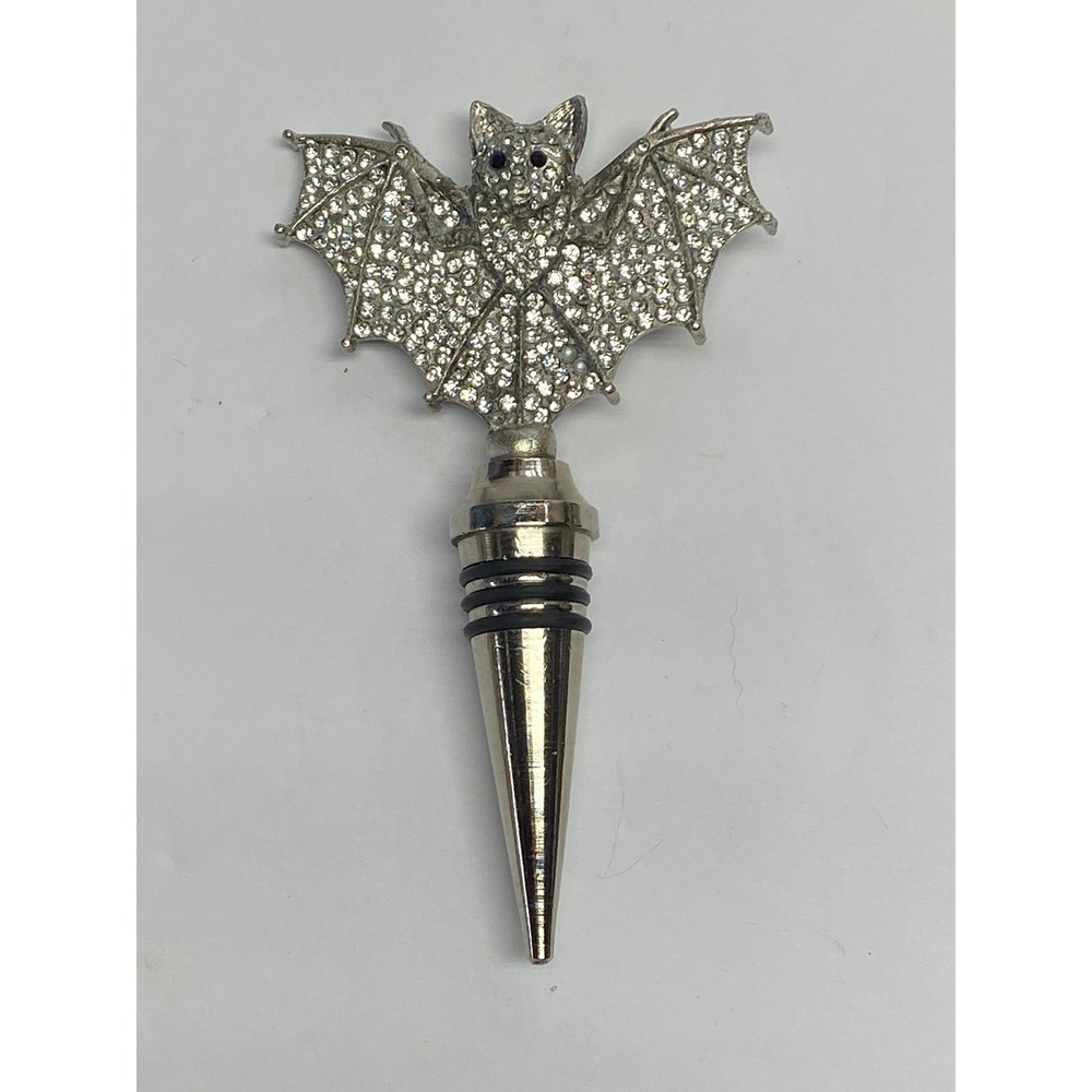 Silver Rhinestone Bat Wine Bottle Stopper Gothic Halloween Barware Decor